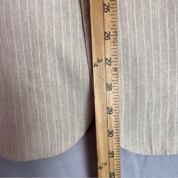 Linen Blend Blazer Mens 40R Pinstripe Beige White Woven in Italy Claiborne - Picture 12 of 13